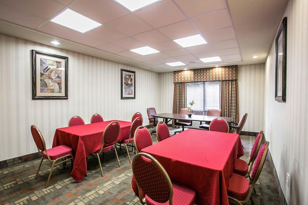 Comfort Suites Columbia Northeast - Fort Jackson Luaran gambar